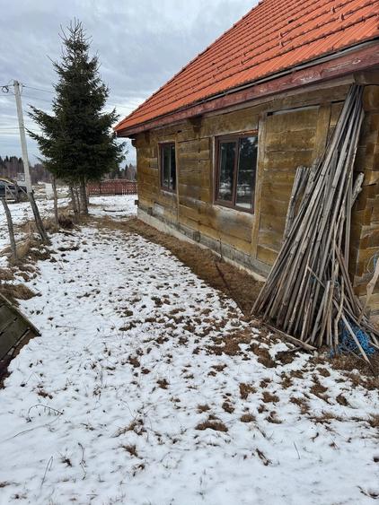Casă cu 3 camere în Râșca