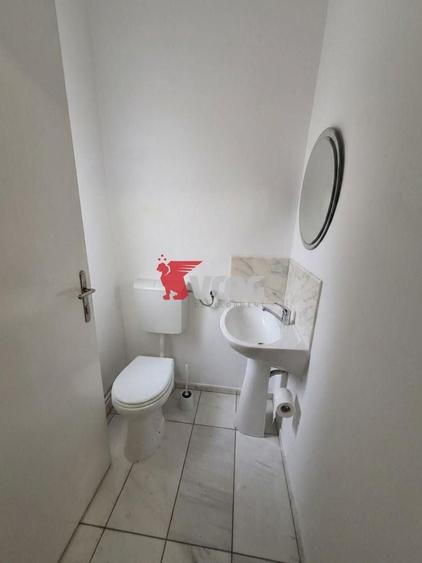 Casă individuală cu 6 camere cu Teren 452 Mp în Ultracentral