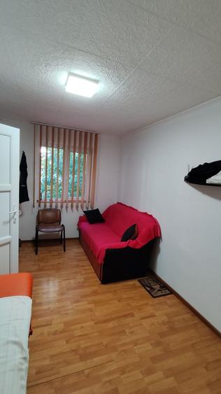 Apartament cu 2 camere nedecomandat în Central
