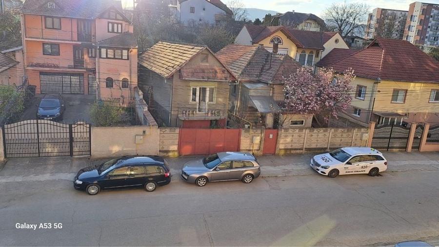 Garsonieră decomandată în Central