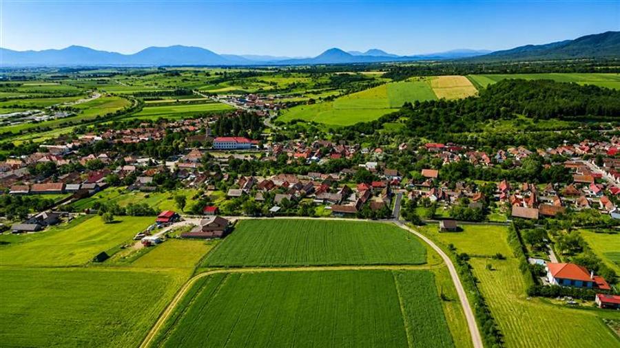 Teren Construcții intravilan de 1100 mp, în Măieruș
