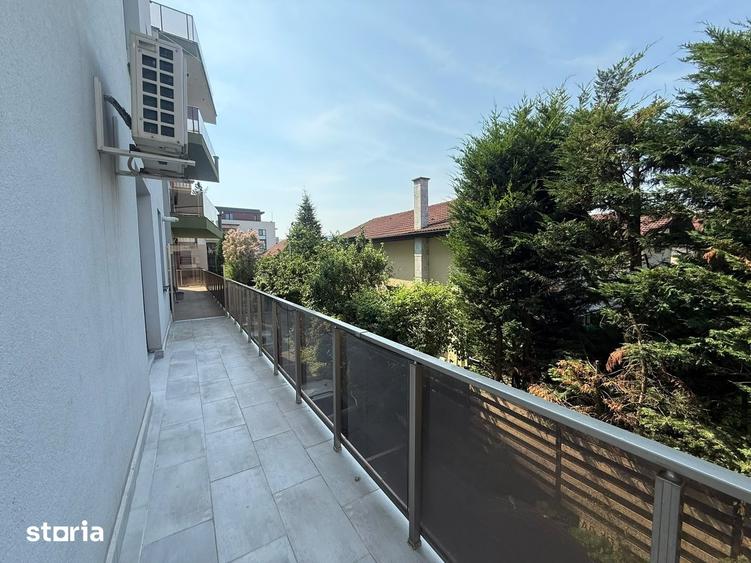 Apartament cu 2 camere decomandat în Borhanci