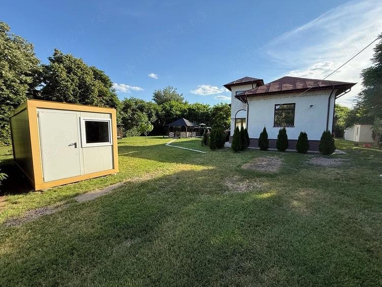 Casă cu Teren 1707 Mp în Independența