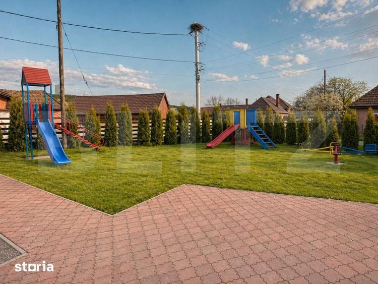 Casă cu 2 camere cu Teren 1741 Mp în Deda