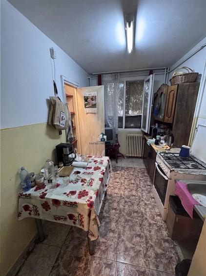 Apartament 3 Camere Semidecomandat Izvorul Crisului - 6