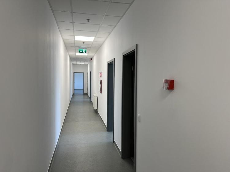 Spațiu industrial, de 1,200 mp, în Exterior Est