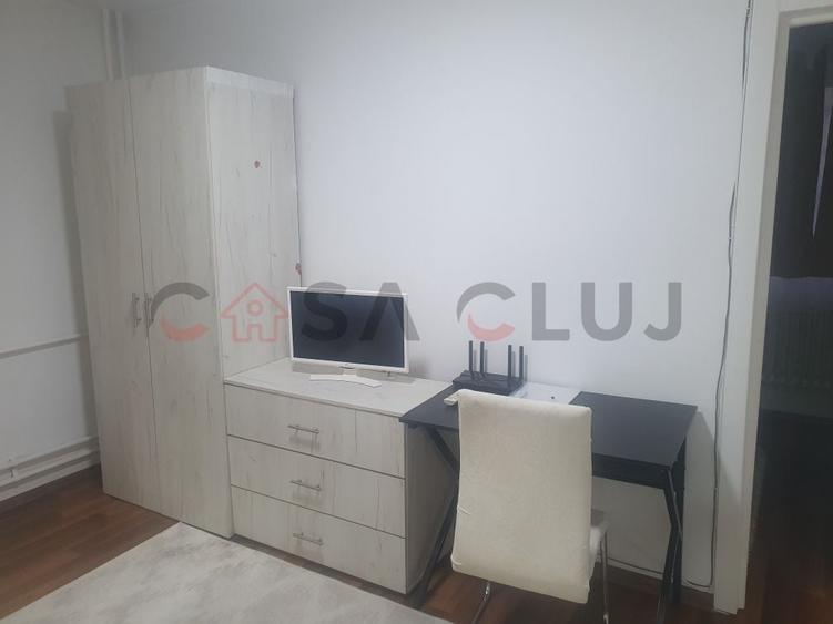 Apartament cu 2 camere semidecomandat, mobilat în Gheorgheni