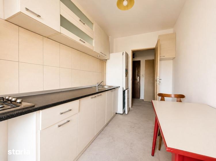 Apartament cu 3 camere decomandat în Valea Cetății