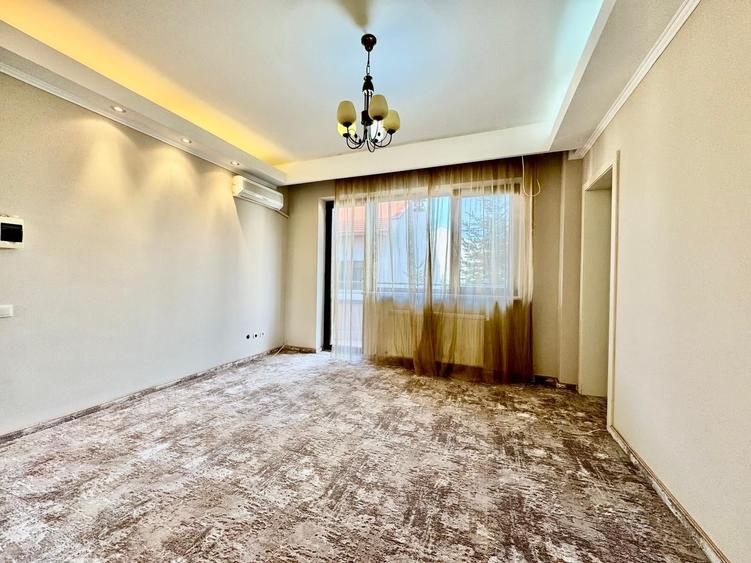 Apartament cu 3 camere semidecomandat, mobilat în Herăstrău