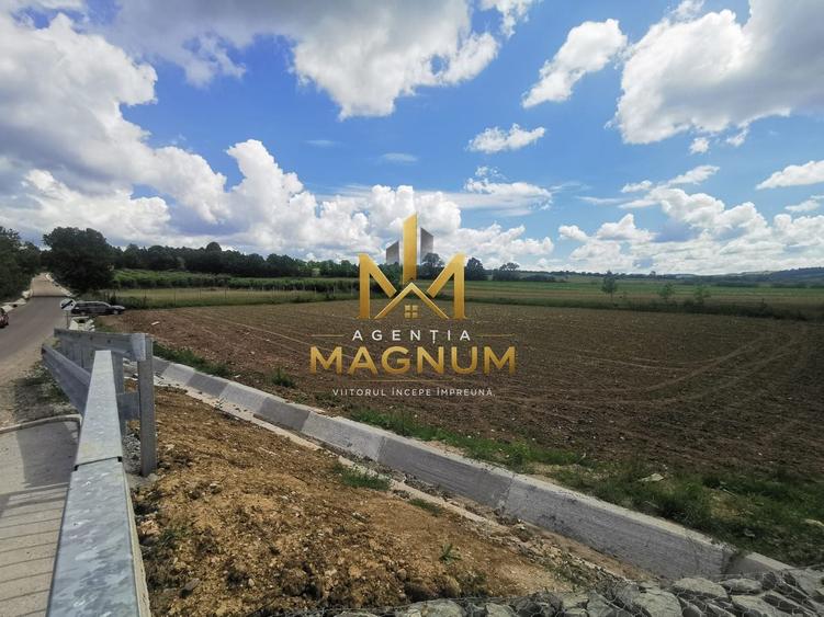 Teren Construcții intravilan de 1250 mp, în Central