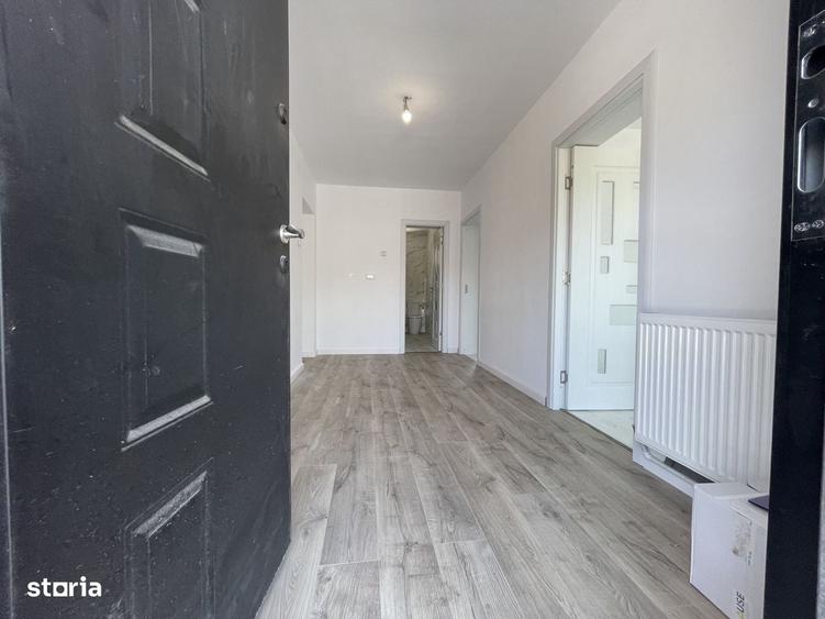 Casă cu 4 camere în Gara Veche