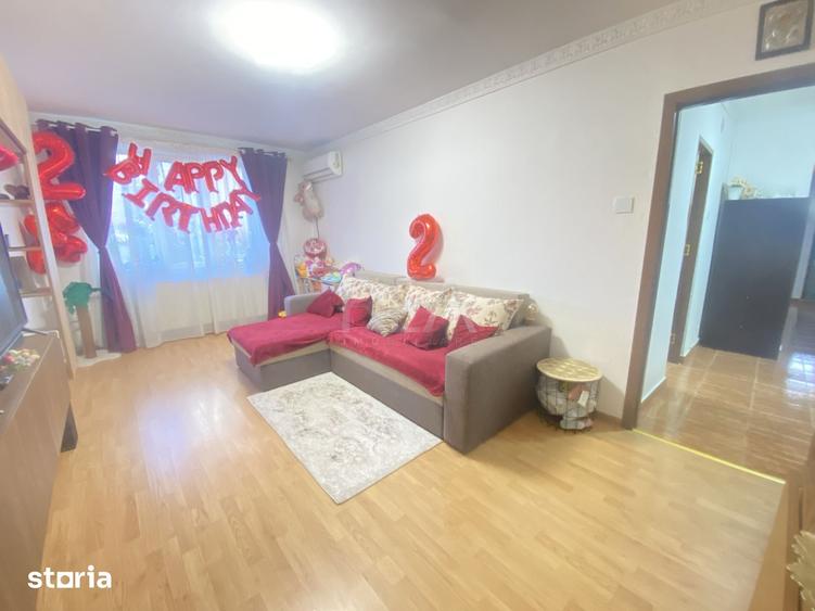 3 Camere-Decomandat-Etaj 4/8- Margeanului - 12