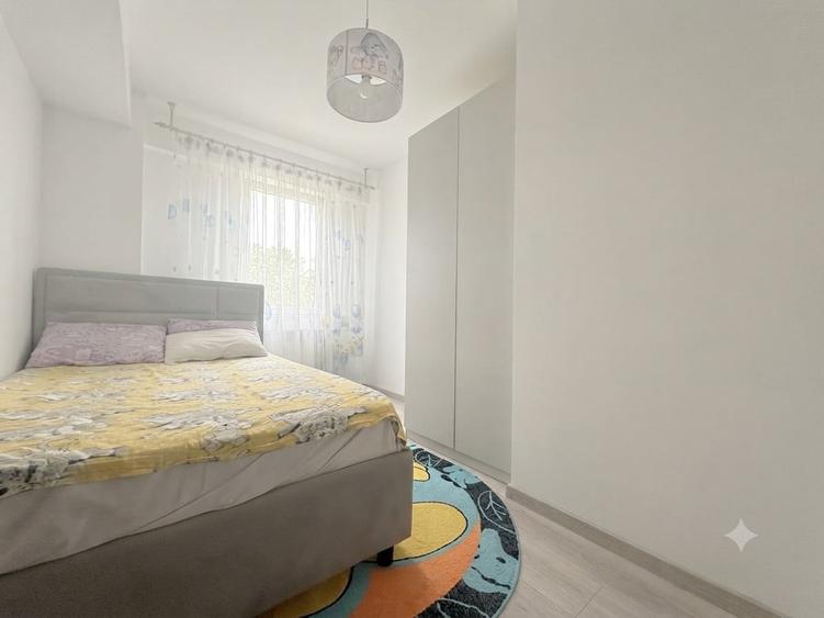 Apartament cu 3 camere decomandat în Bucium