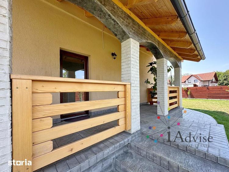 Casa spa?ioasa cu 4 camere, in complex reziden?ial Halchiu, Bra?ov - 1