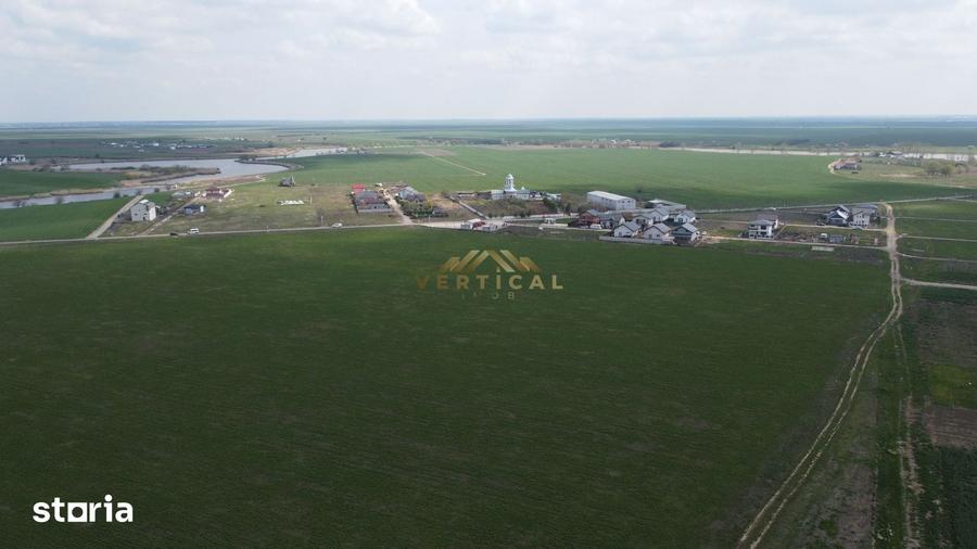 Teren de 539 mp, în Vidra