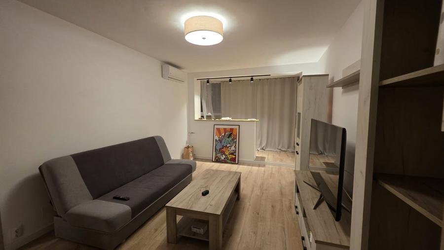 Apartament cu 2 camere decomandat în Baba Novac