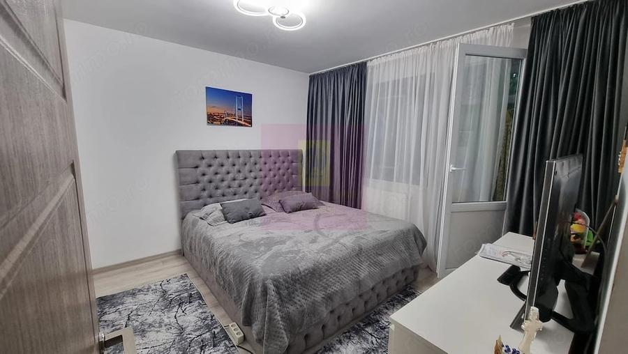 Apartament cu 3 camere decomandat în Central
