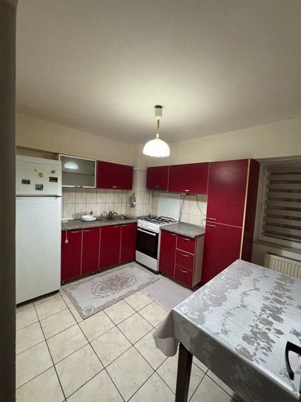 Apartament cu 4 camere decomandat în Obcini