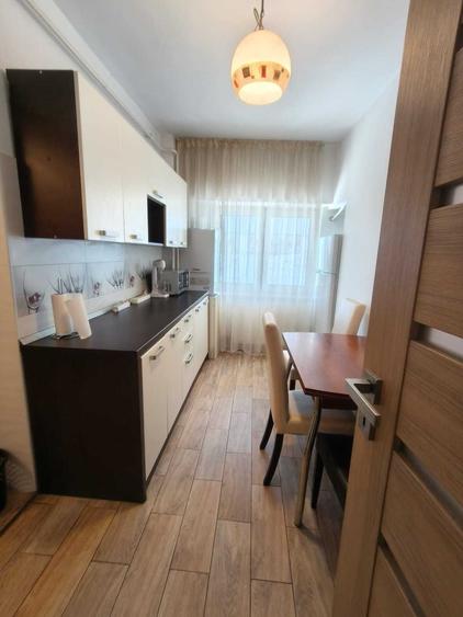 Apartament cu 3 camere decomandat în Ultracentral