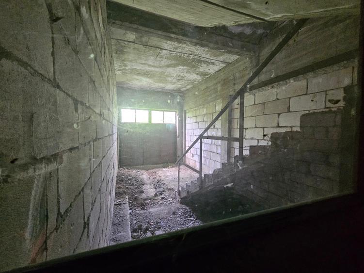 Spațiu comercial, de 2,800 mp, în Freidorf