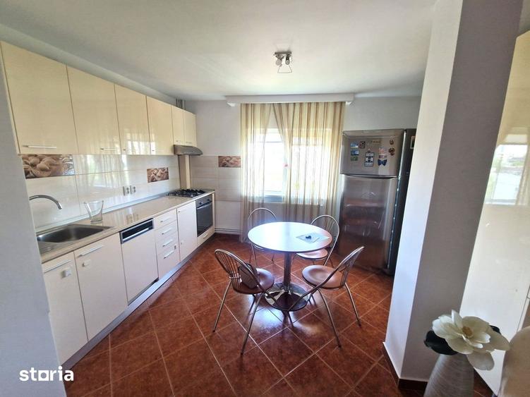 Apartament cu 2 camere decomandat în 13 Septembrie
