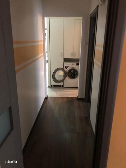 Apartament cu 3 camere decomandat, mobilat în Astra