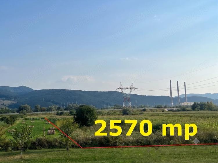 Teren de 2570 mp, în Bejan