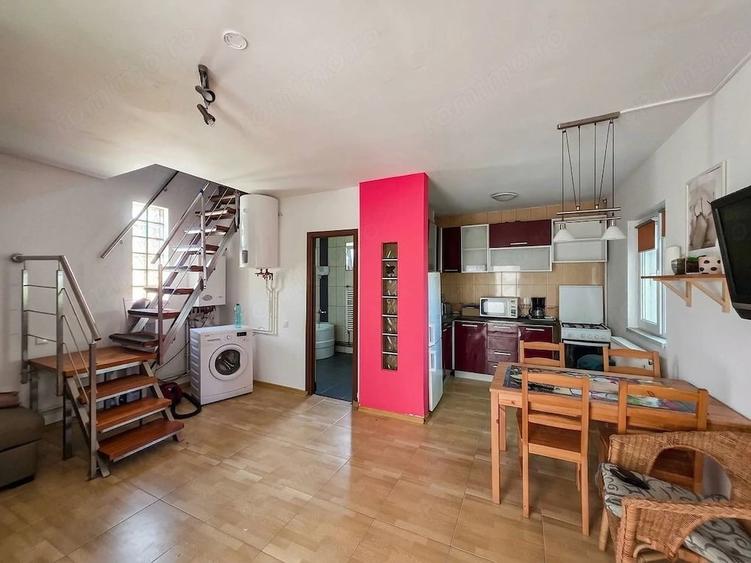 Casă cu Teren 1707 Mp în Central