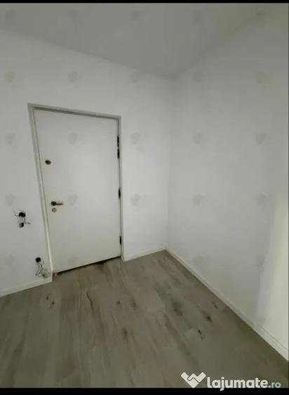 Casă cu 4 camere în Vidra