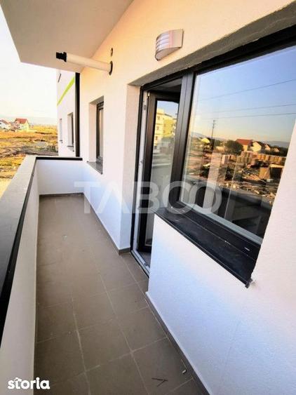Apartament cu 4 camere decomandat, mobilat în Tineretului