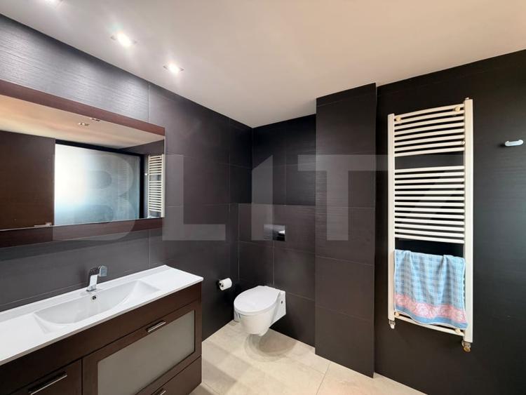 Apartament cu 4 camere decomandat, mobilat în 1 Mai