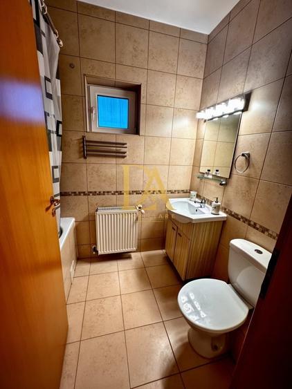 Apartament cu 2 camere semidecomandat în Titan