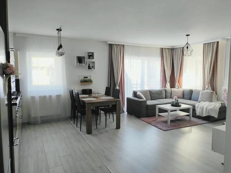 Apartament cu 2 camere semidecomandat, mobilat în Florești