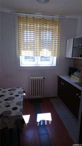 Apartament cu 2 camere decomandat în Orșova
