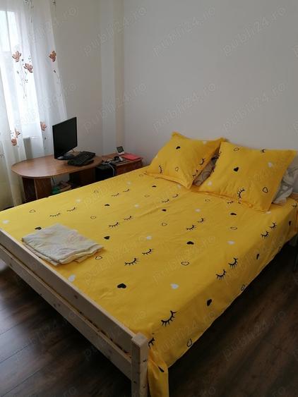 Apartament cu 4 camere decomandat în Central