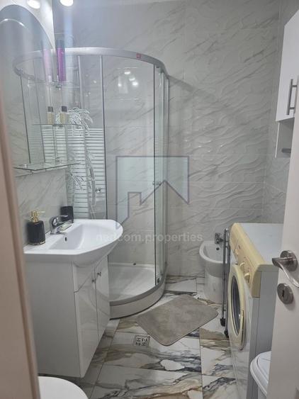 Apartament cu 2 camere decomandat în P-ța Alba Iulia