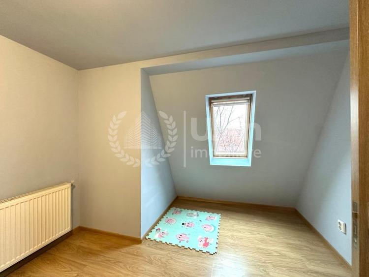 Apartament cu 3 camere decomandat, mobilat în Central
