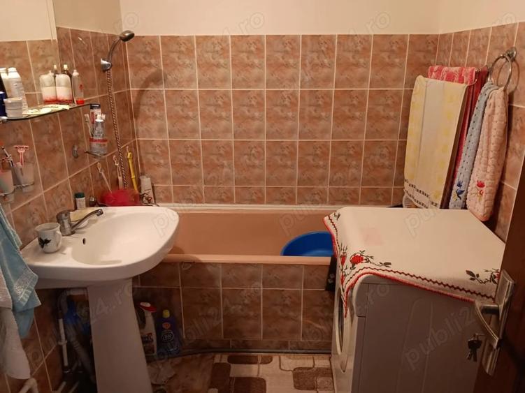 Apartament cu 2 camere decomandat în Sud