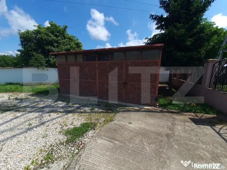 Casă cu 5 camere cu Teren 2022 Mp în Valea