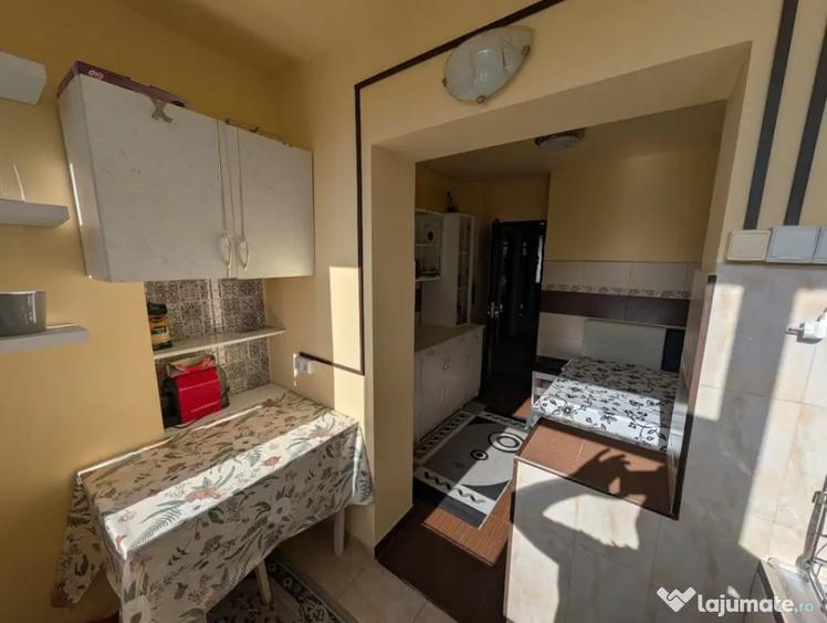 Apartament cu 2 camere decomandat în George Enescu