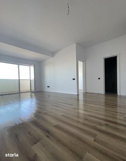 Apartament cu 2 camere semidecomandat în Florești