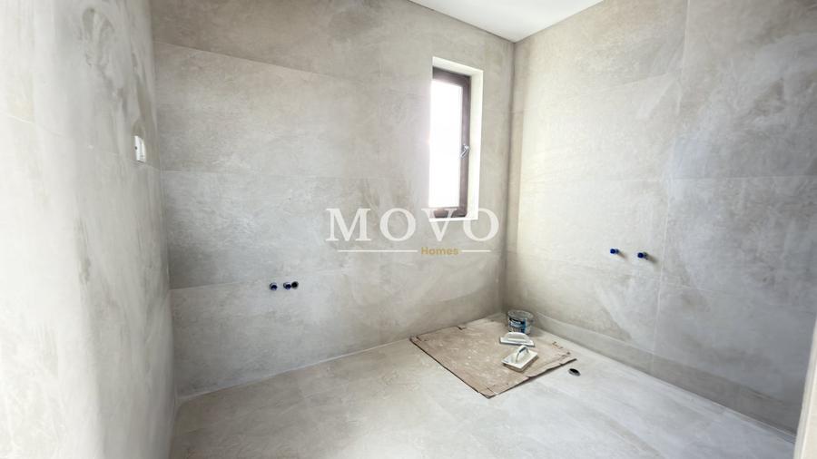 Duplex cu 4 camere cu Canalizare în Moșnița Nouă