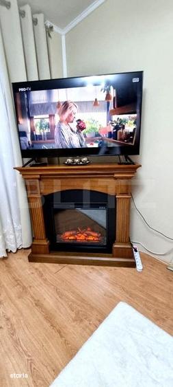 Apartament cu 3 camere decomandat în Micro 4