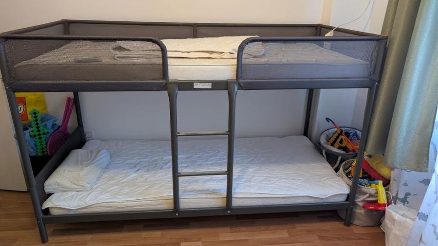 Apartament cu 2 camere decomandat în Malu Roșu