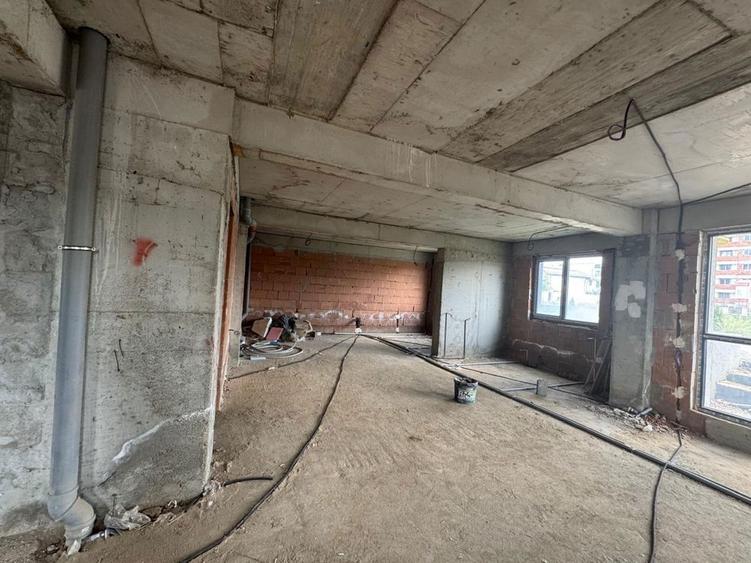 Spațiu comercial, de 154 mp, în Chiajna