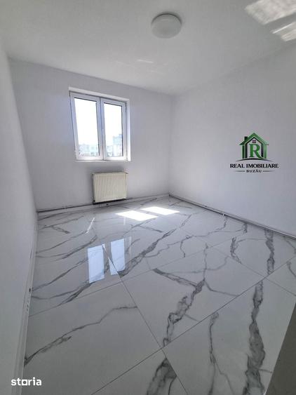 Apartament cu 2 camere în Micro 14