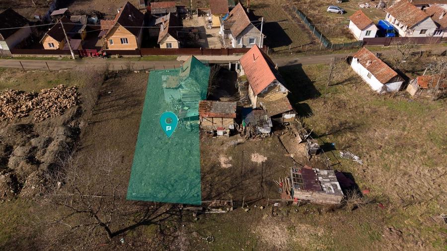 Casă individuală cu 2 camere cu Canalizare în Șoimoș