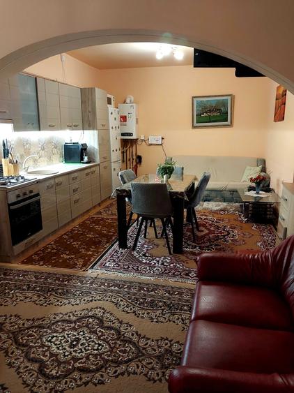 Casă cu 3 camere în Gurba