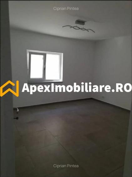 Spațiu comercial, de 270 mp, în Sisești