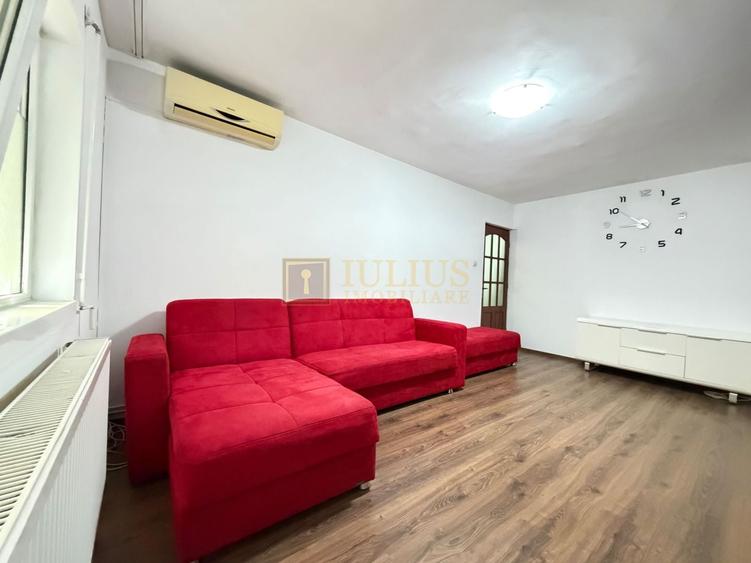 Apartament cu 3 camere decomandat, mobilat în Soarelui